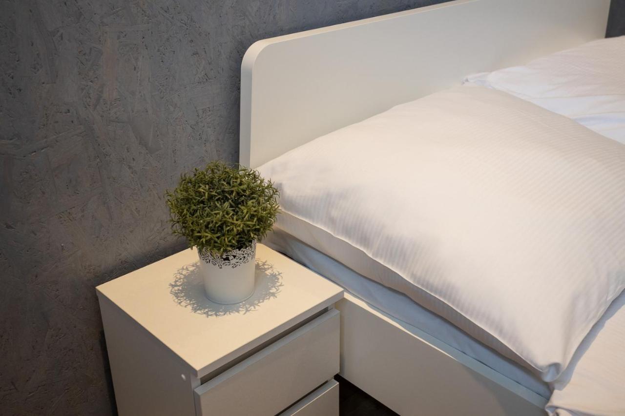 Kosciuszki Street Hostel Wroclaw Bagian luar foto