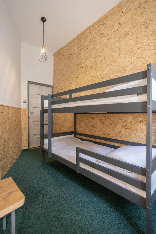 Kosciuszki Street Hostel Wroclaw Bagian luar foto