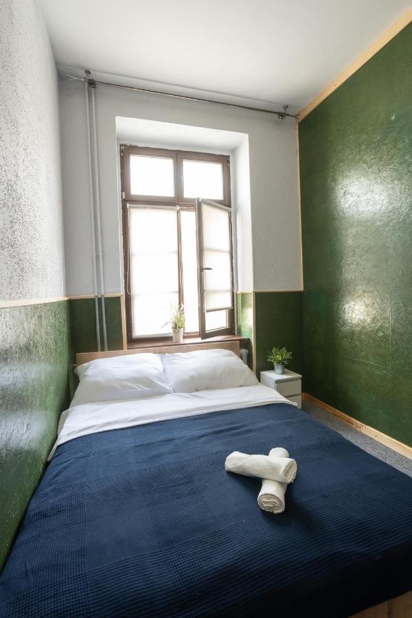 Kosciuszki Street Hostel Wroclaw Bagian luar foto
