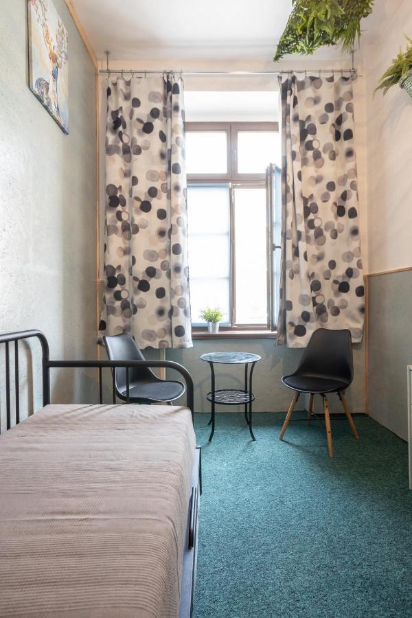 Kosciuszki Street Hostel Wroclaw Bagian luar foto