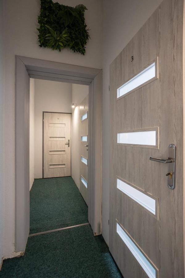 Kosciuszki Street Hostel Wroclaw Bagian luar foto